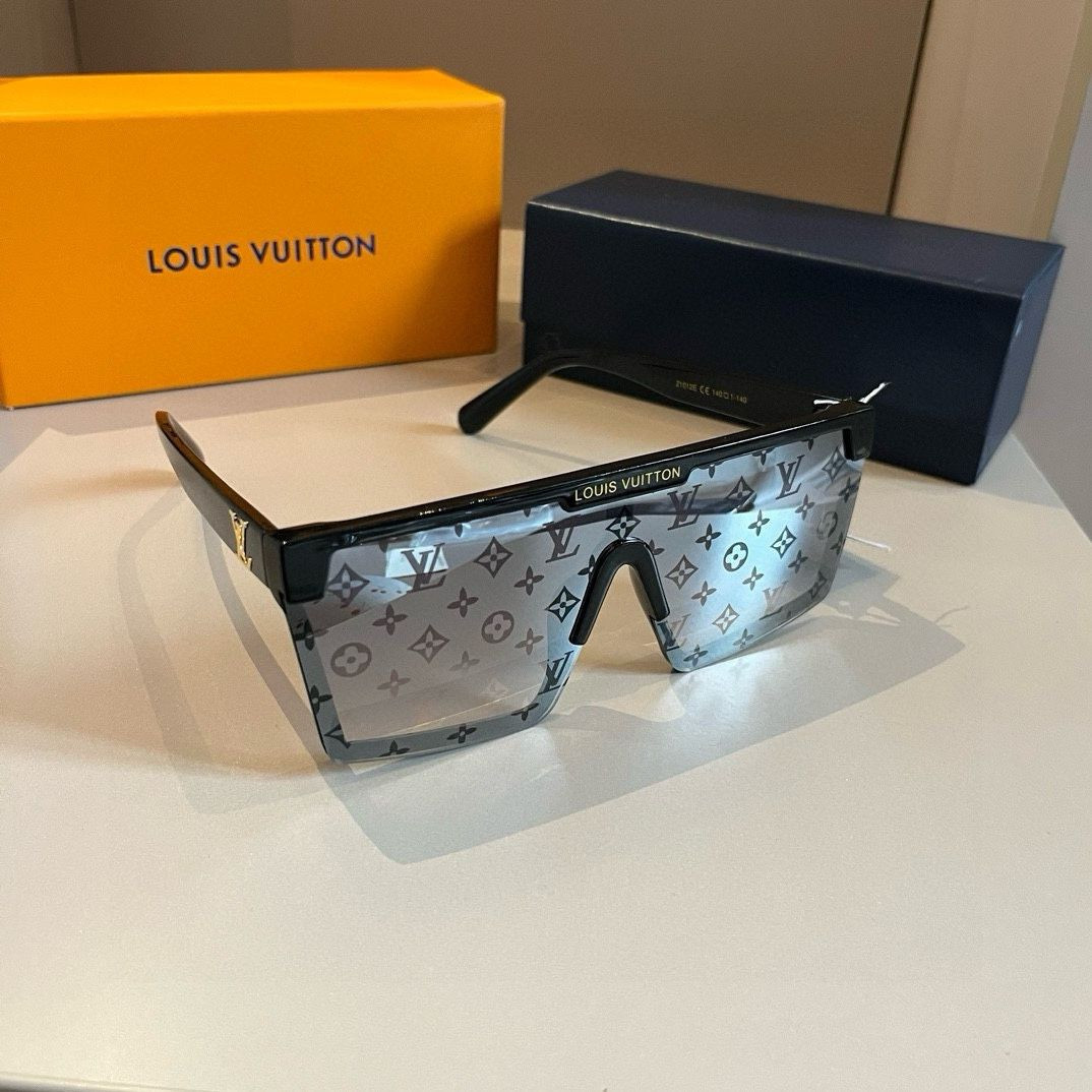 S121328 LV Women/Men's Sunglasses