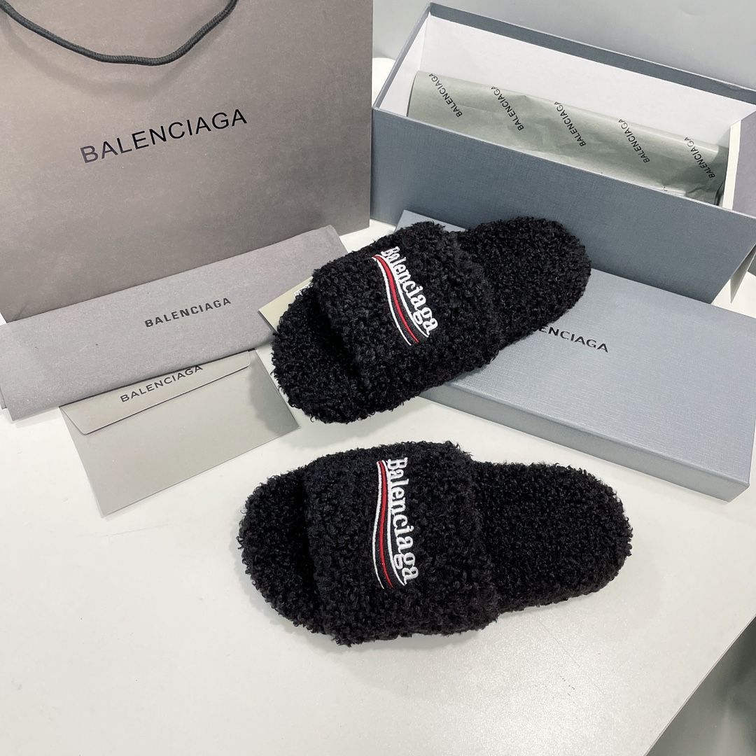 S14668 BALENCIAGA Slippers Black