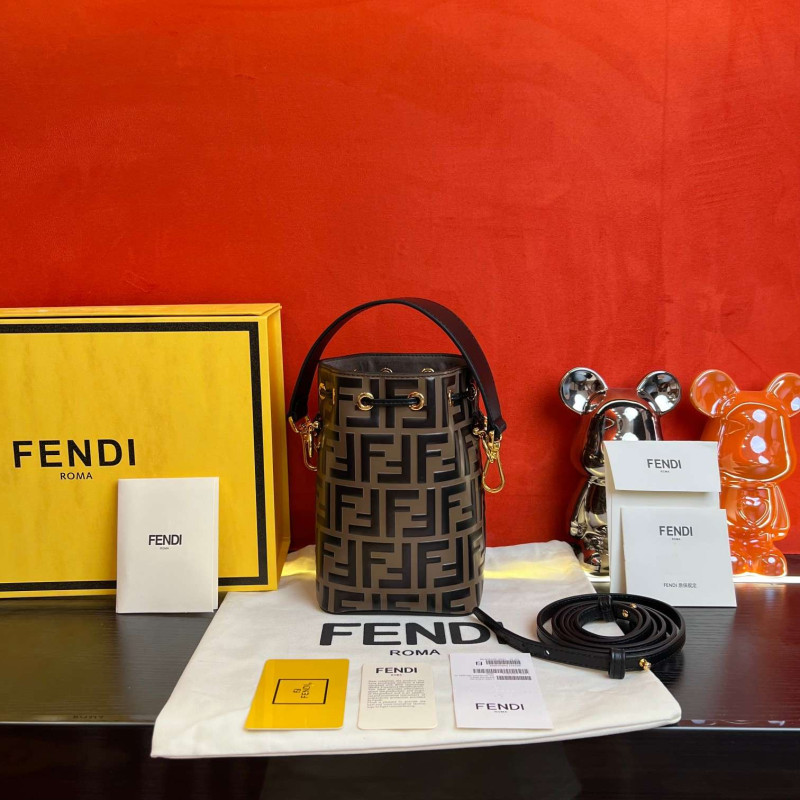 S66330 FENDI MON TRÉSOR