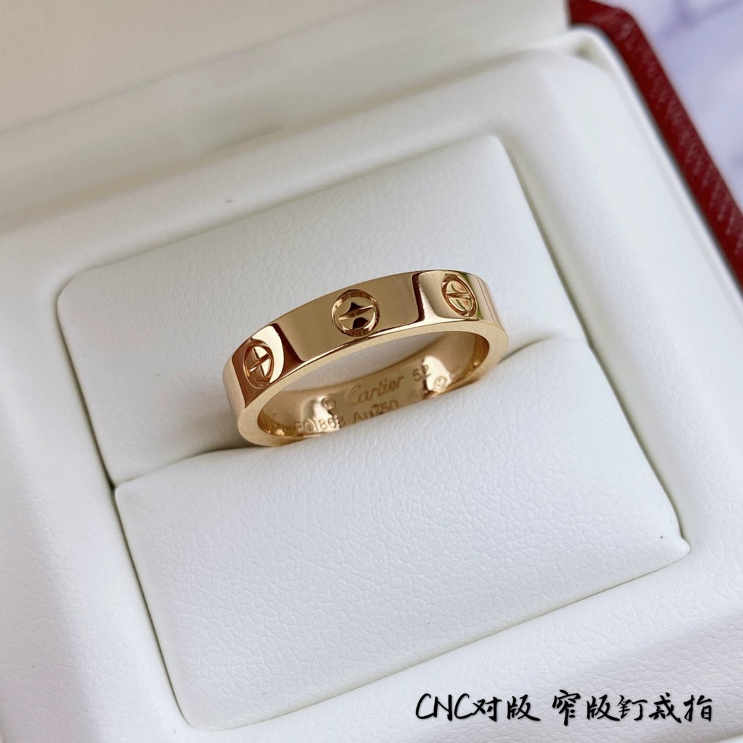 S13057 CARTIER LOVE RING (no diamond)