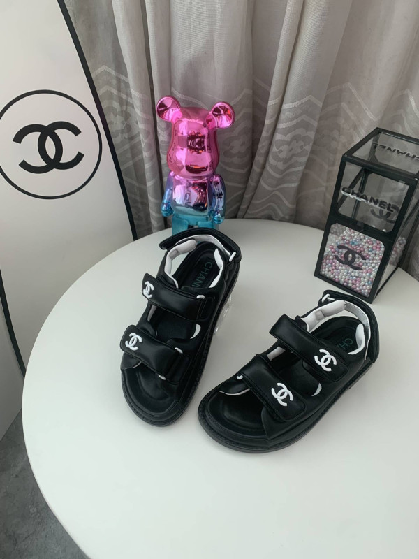 S73895 CHANEL SANDALS 2 COLORS