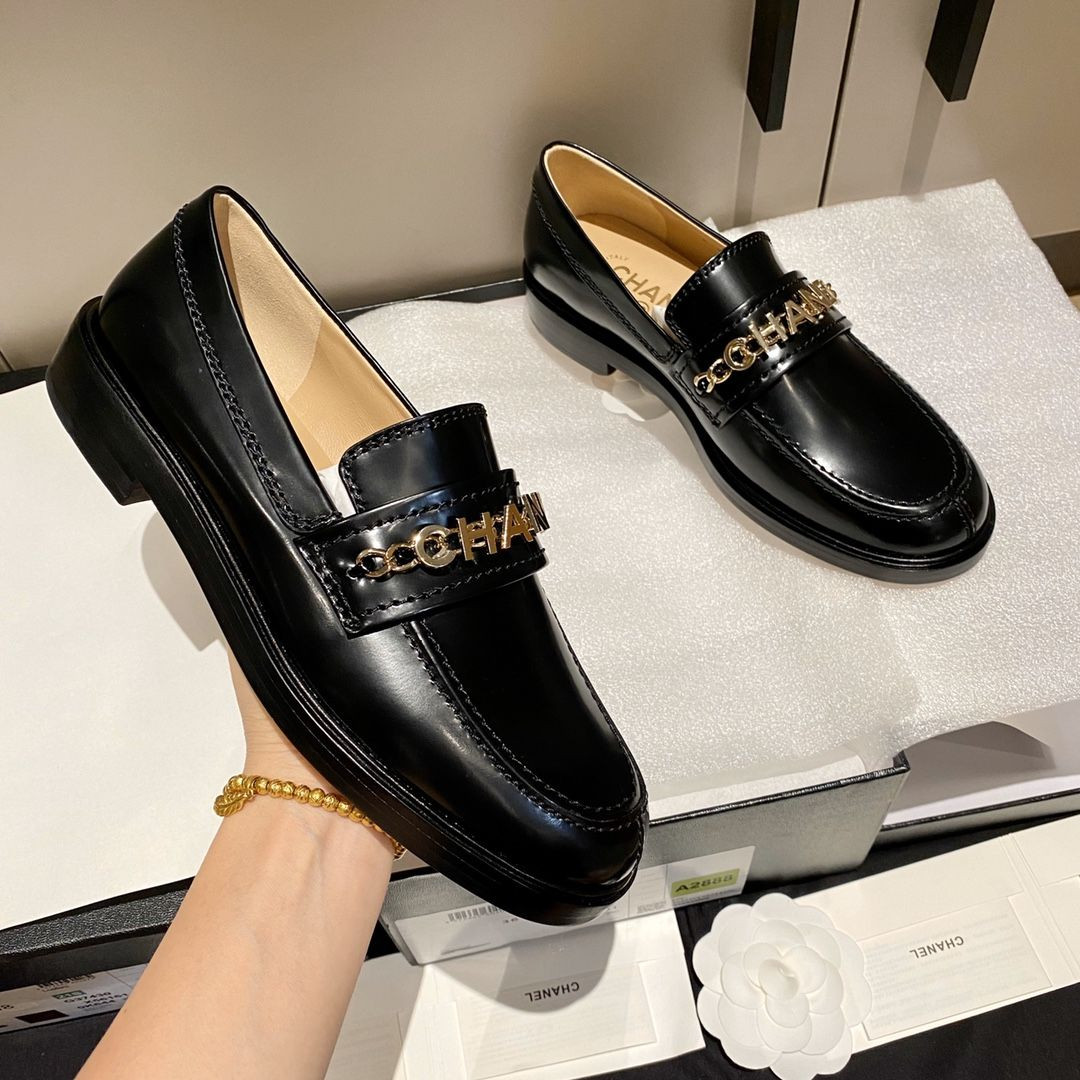 S74965 CHANEL SHOES 2colors