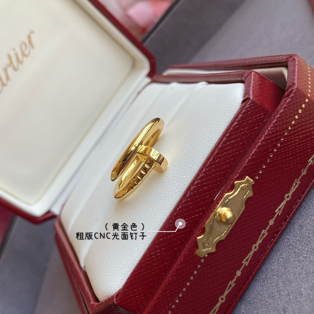 S102900 GOLD CARTIER NAIL RING