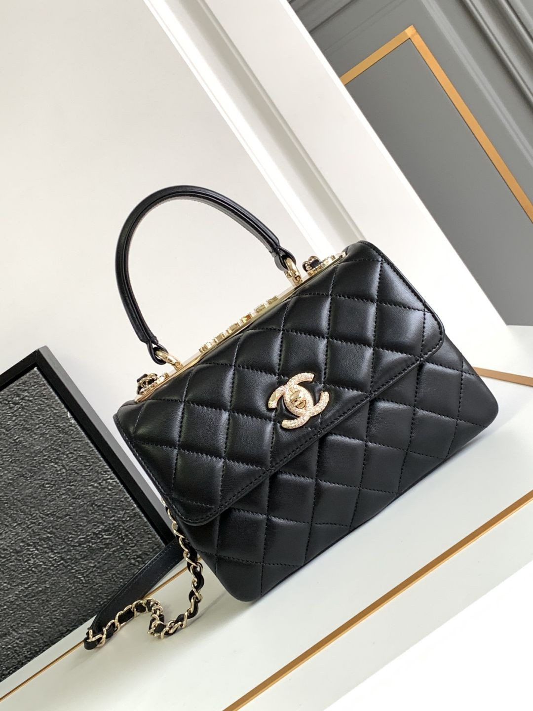 S122470 CHANEL CC BAG
