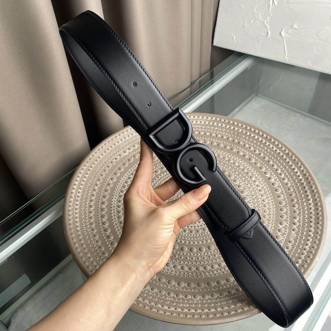 S37329 D&G ALL BLACK BELT
