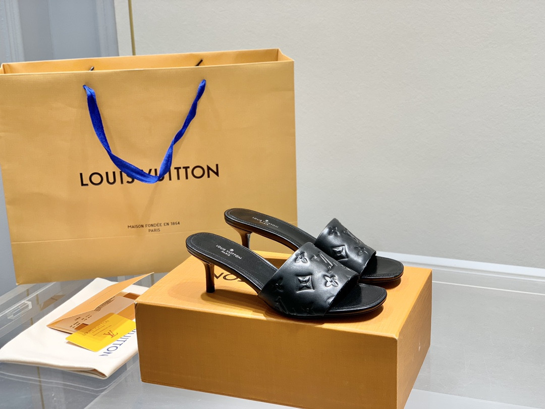 S29770 LV SMALL HEELS 3colors