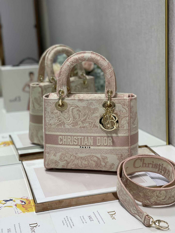 9027 PINK LADY DIOR