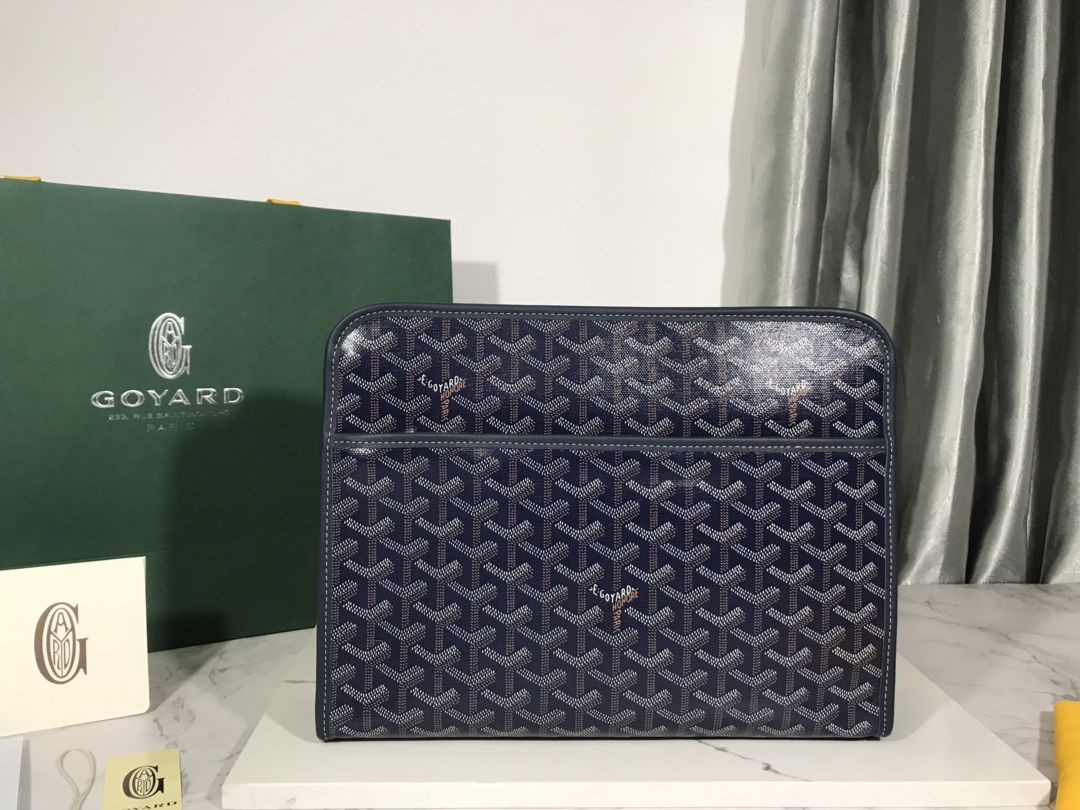 S48104 NAVY GOYARD WASH BAG 30cm