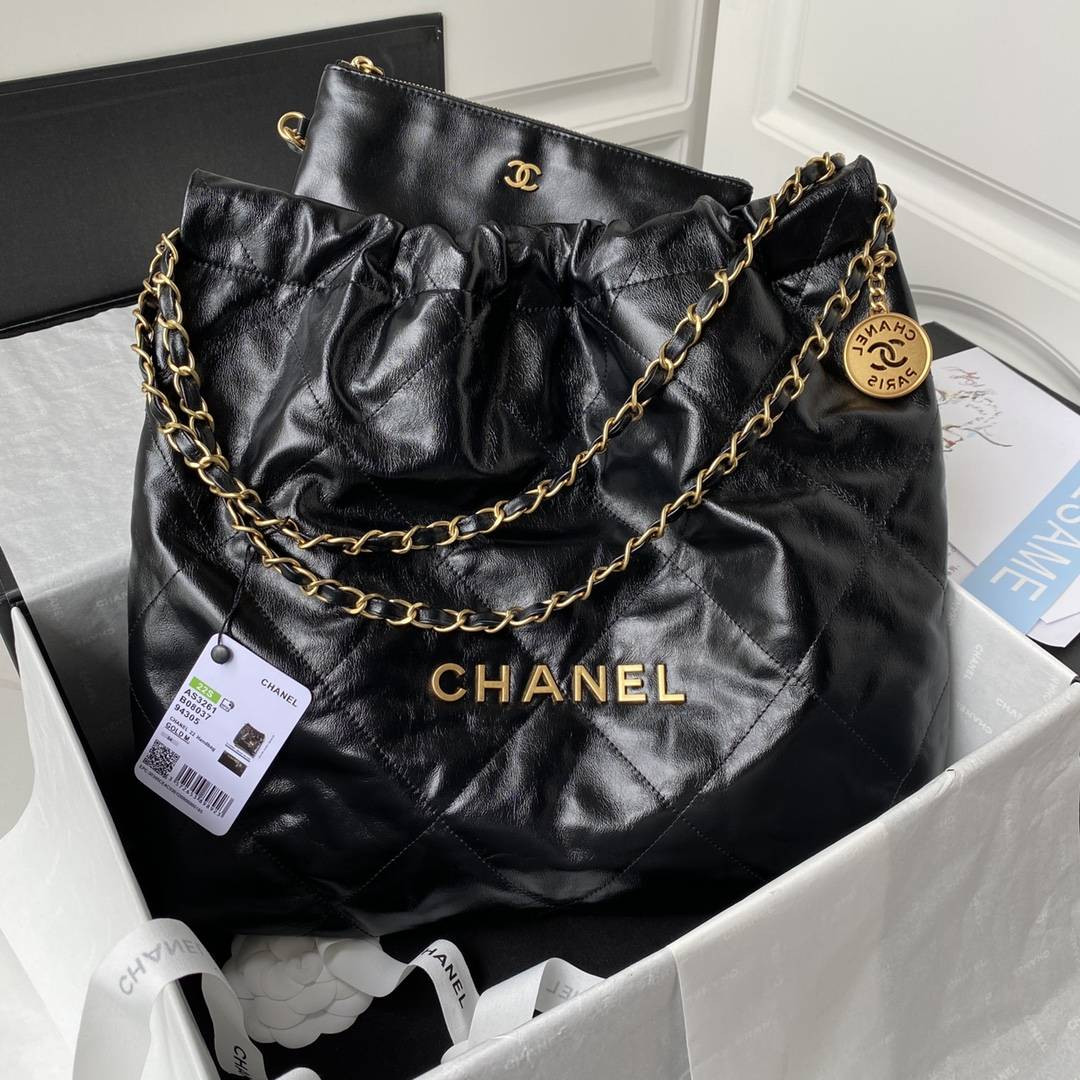 S43896 CHANEL 22 BLACK/GOLD