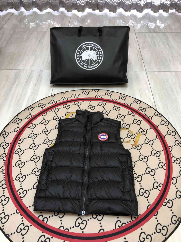 S61834 Canada goose Women Vest